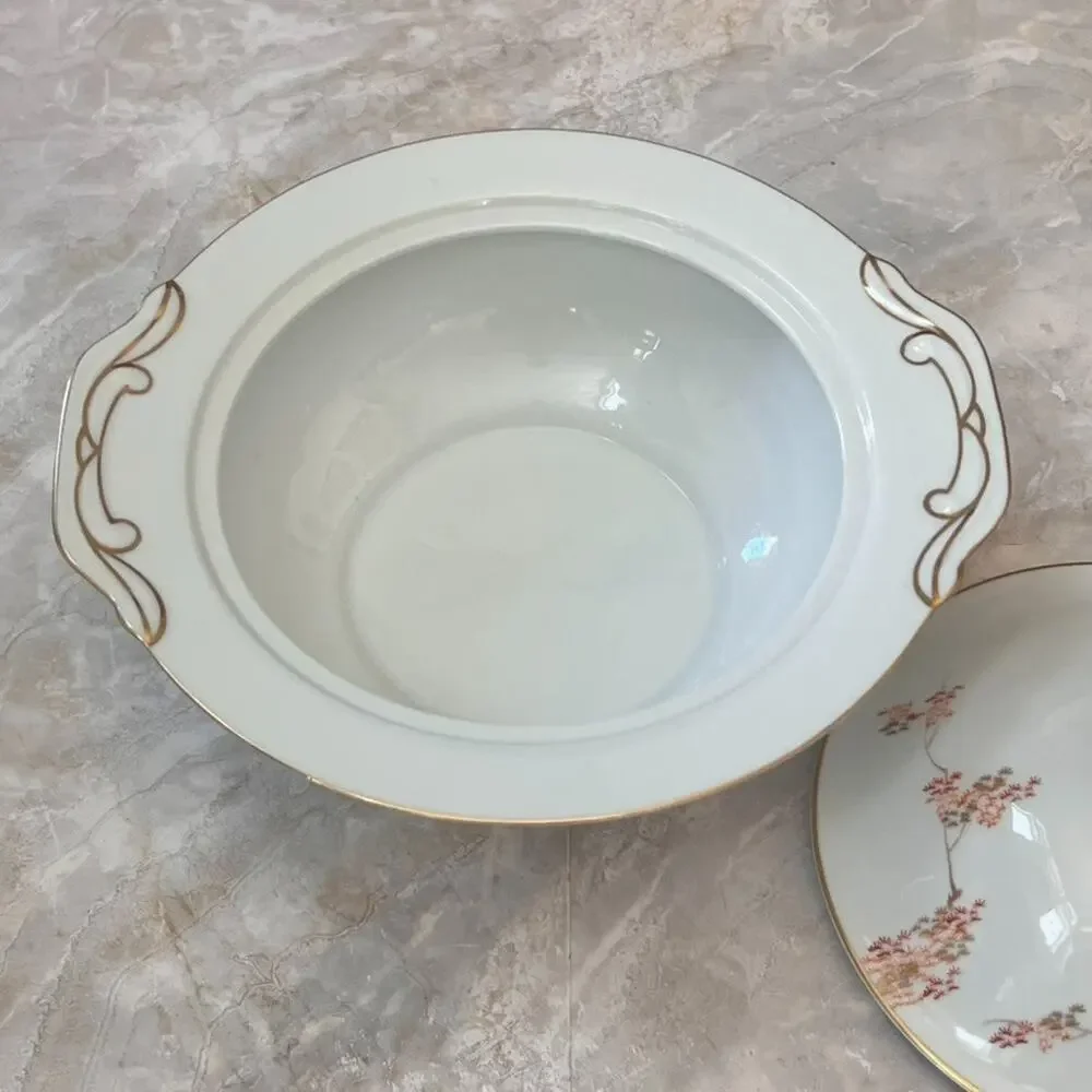 Vintage Fukagawa Arita Maple Pattern Sugar Bowl with lid Made In Japan